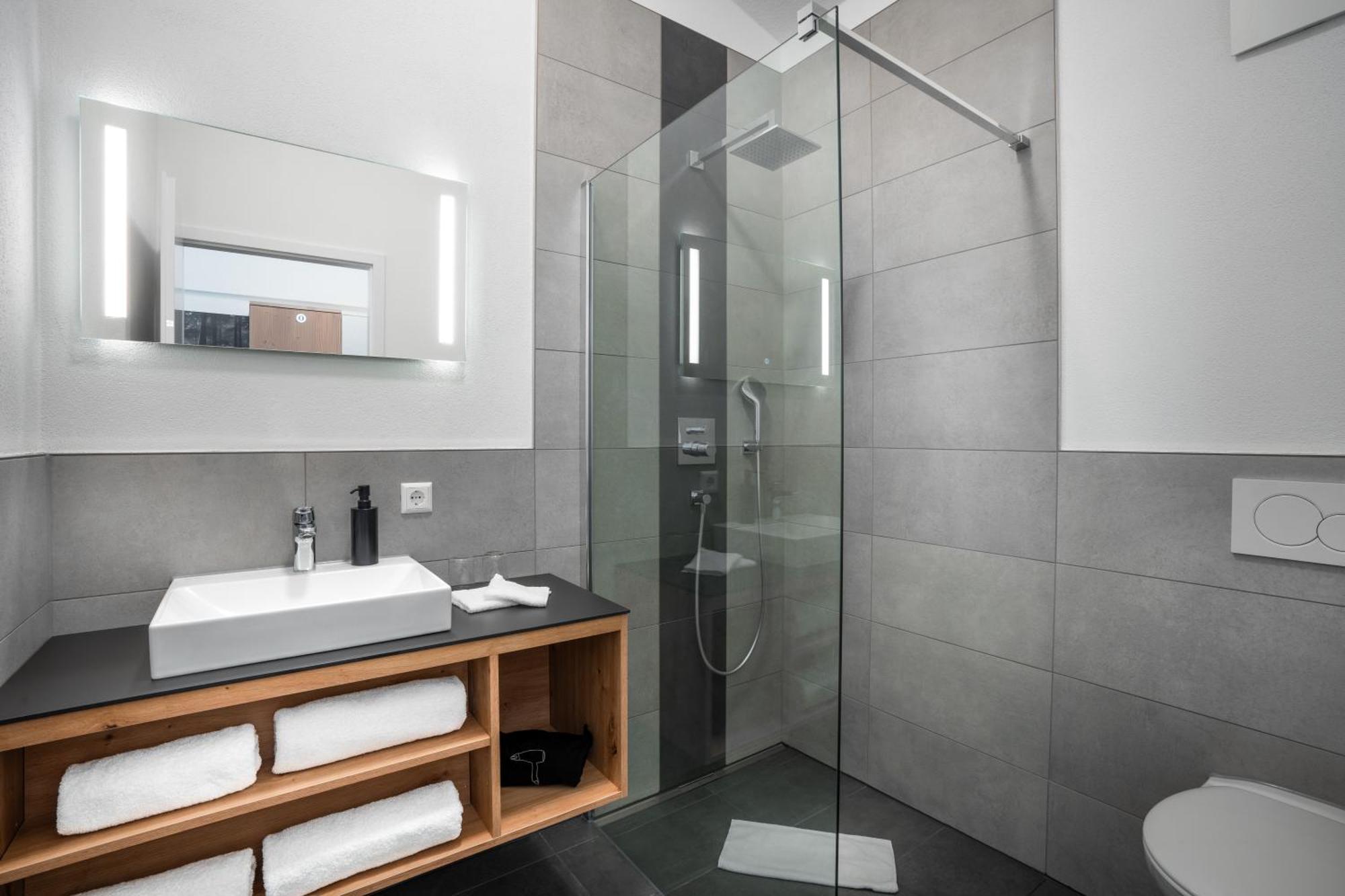 Landhotel Gruener Wald Neuhausen  Luaran gambar